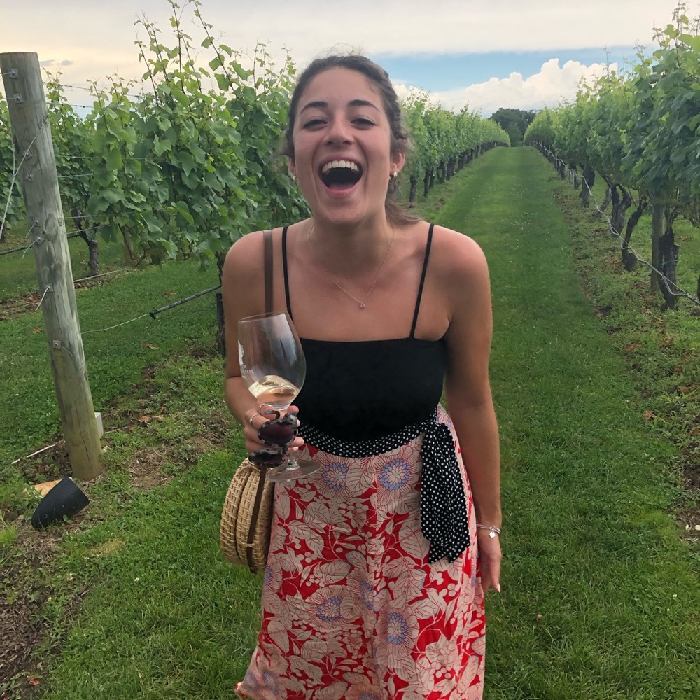 Meet your Posher, Alyssa